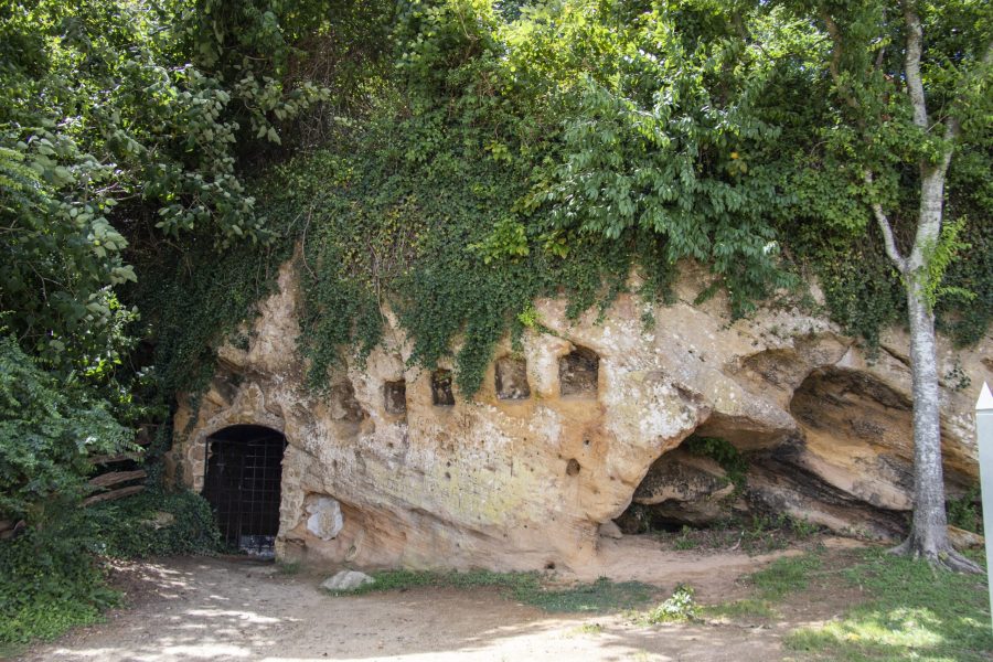Cornwallis Cave 97e26a051aa137d0f0ea1530316257e4 Cornwallis Cave 97e26a051aa137d0f0ea1530316257e4