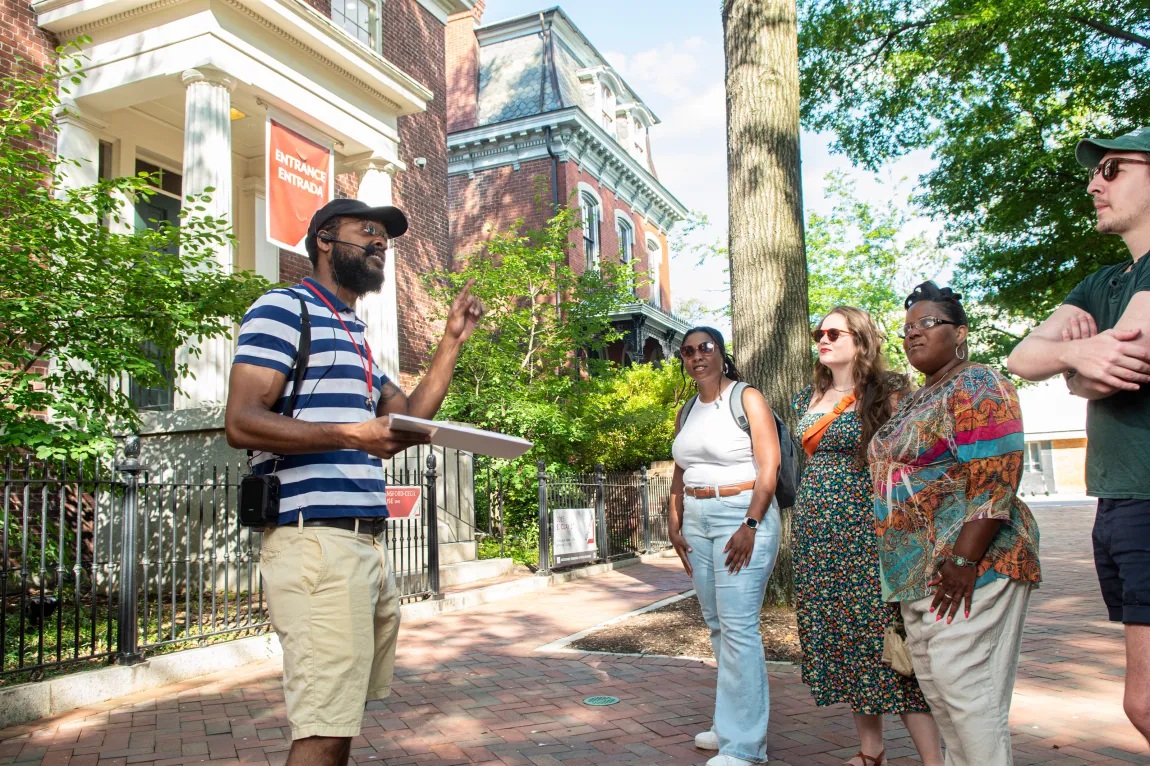 TheValentine ExteriorTour